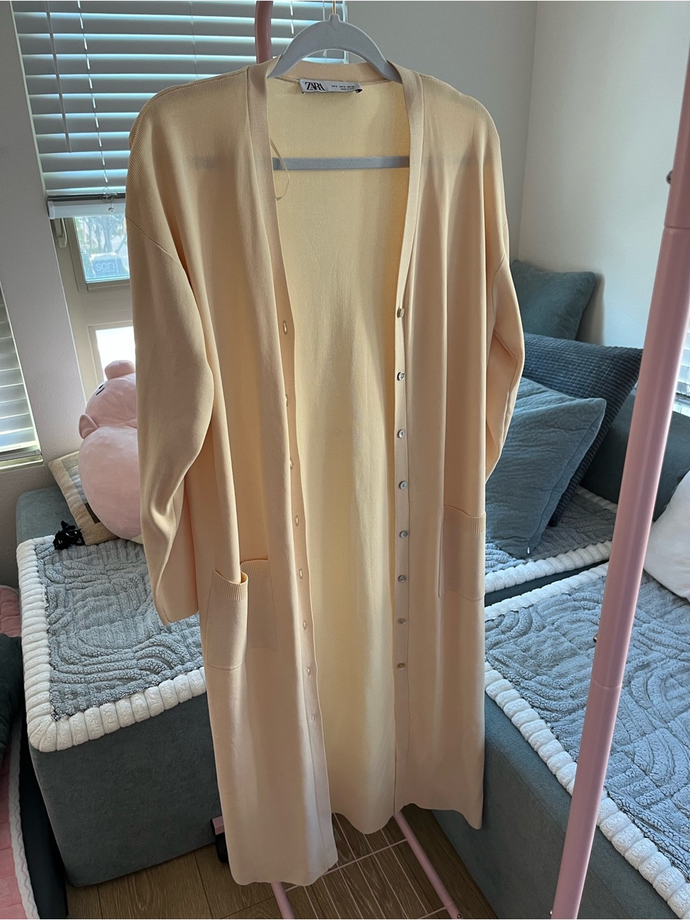 NWOT Zara Pale Cream Longline Button-Front Cardigan Robe